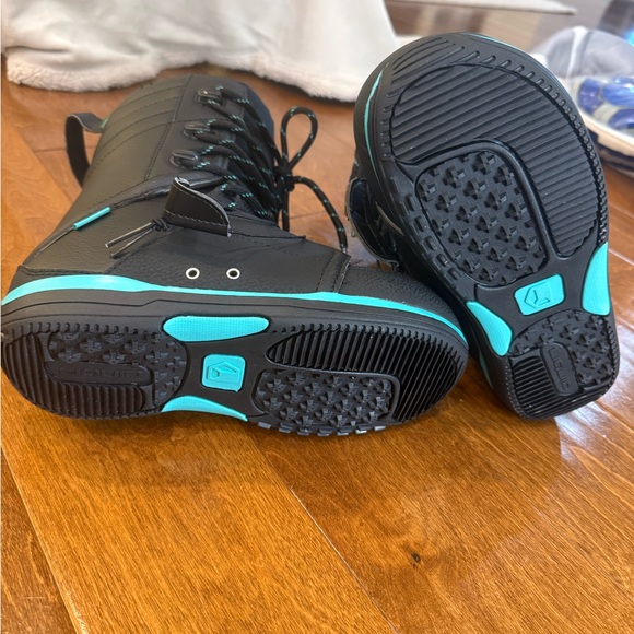 Liquid Cirrus women’s snowboarding boot - Picture 5 of 5